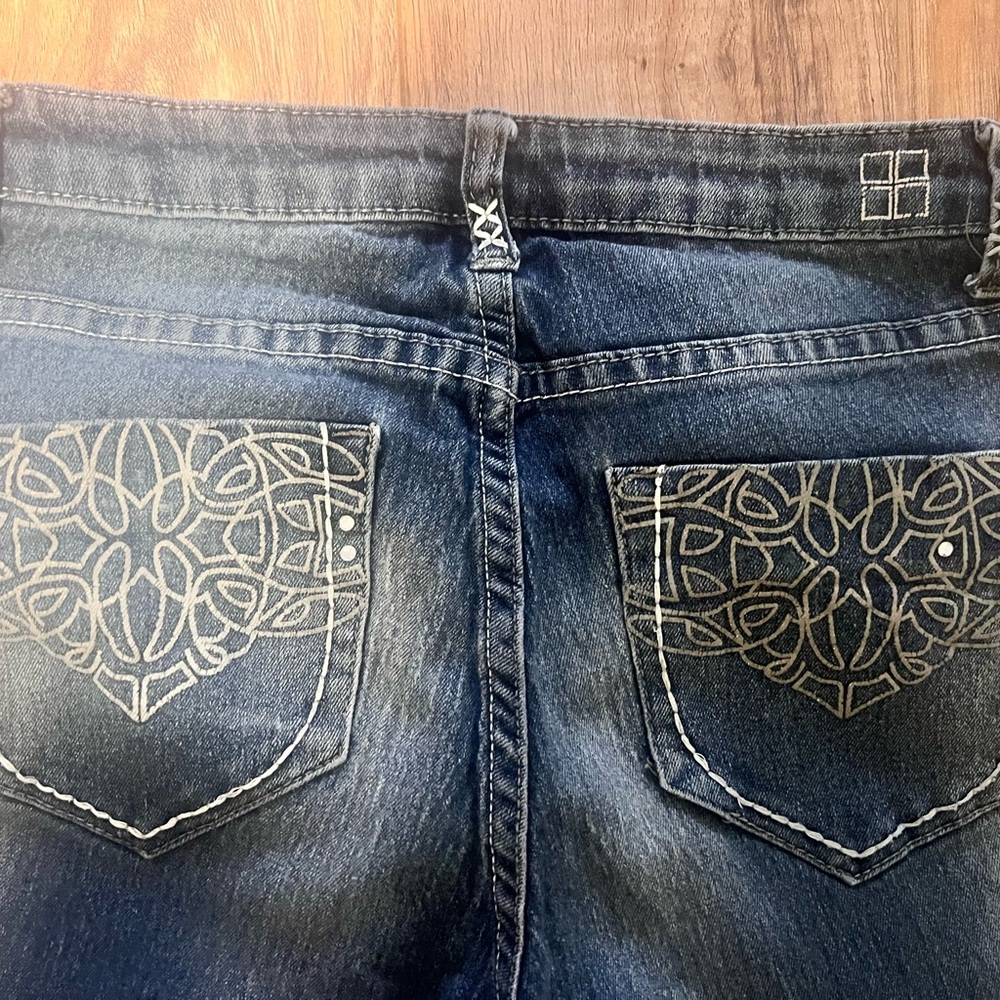 Salt works New York City jeans - Picture 6 of 8